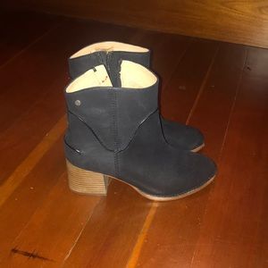 Black Ugg Booties